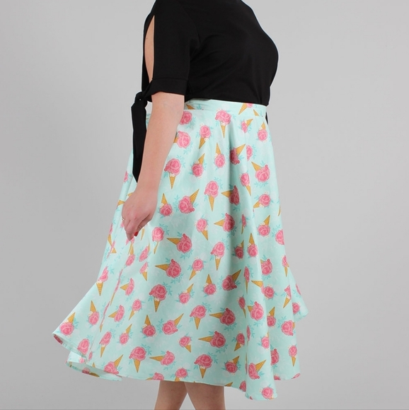 Retro Pin-up Vintage Voodoo Vixen Full Midi Skirt Ice Cream Floral Clowncore S - Picture 4 of 13